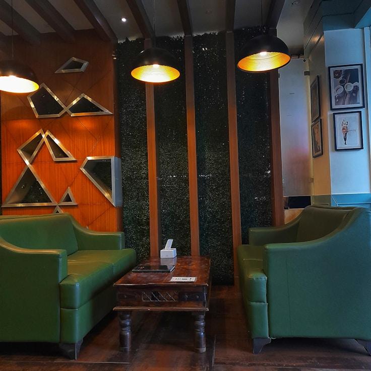 Parks and entertainment for families in Madrid, Spain